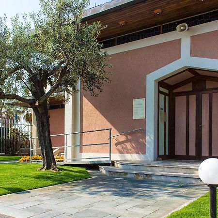 Hotel Villa San Giuseppe San Bartolomeo Al Mare Luaran gambar