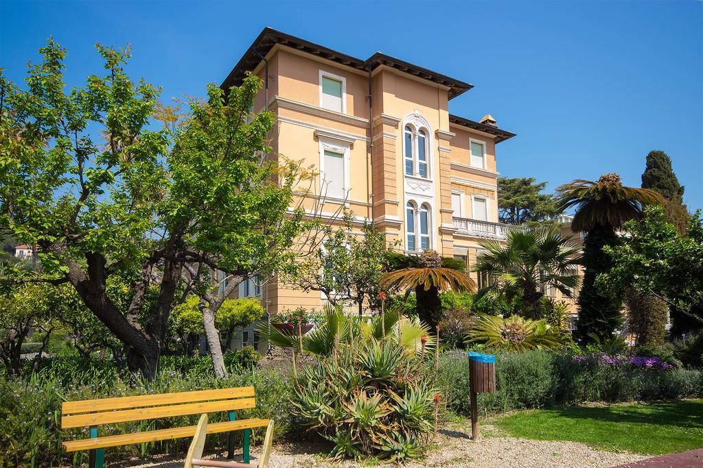 Hotel Villa San Giuseppe San Bartolomeo Al Mare Luaran gambar