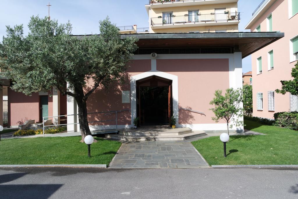 Hotel Villa San Giuseppe San Bartolomeo Al Mare Luaran gambar